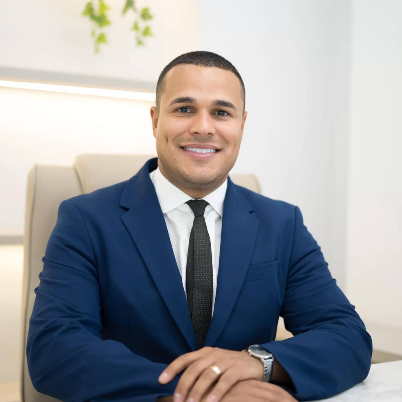 Dr. Marcelo Soares